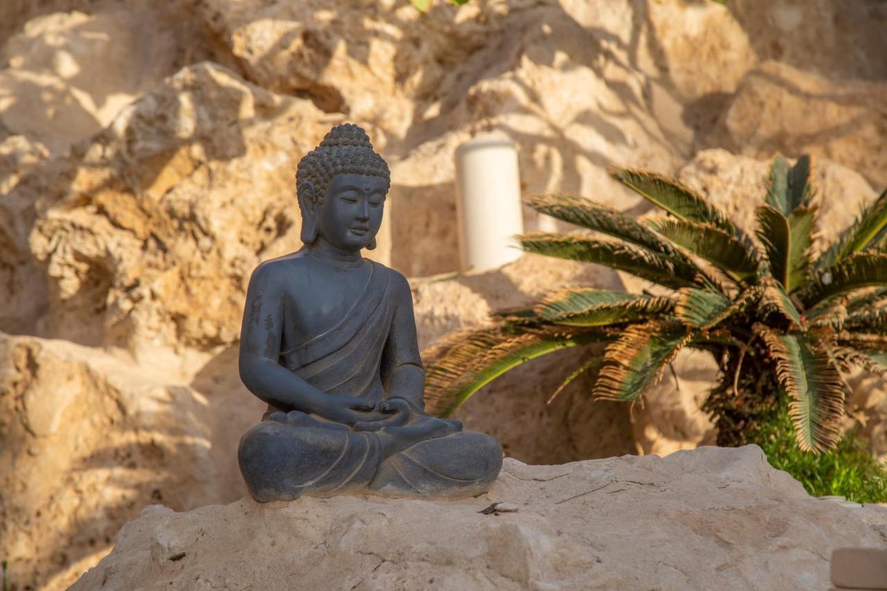 The Makadi Spa Hotel - Couples Only 18 Years Plus Hurghada Ngoại thất bức ảnh A statue of the Buddha