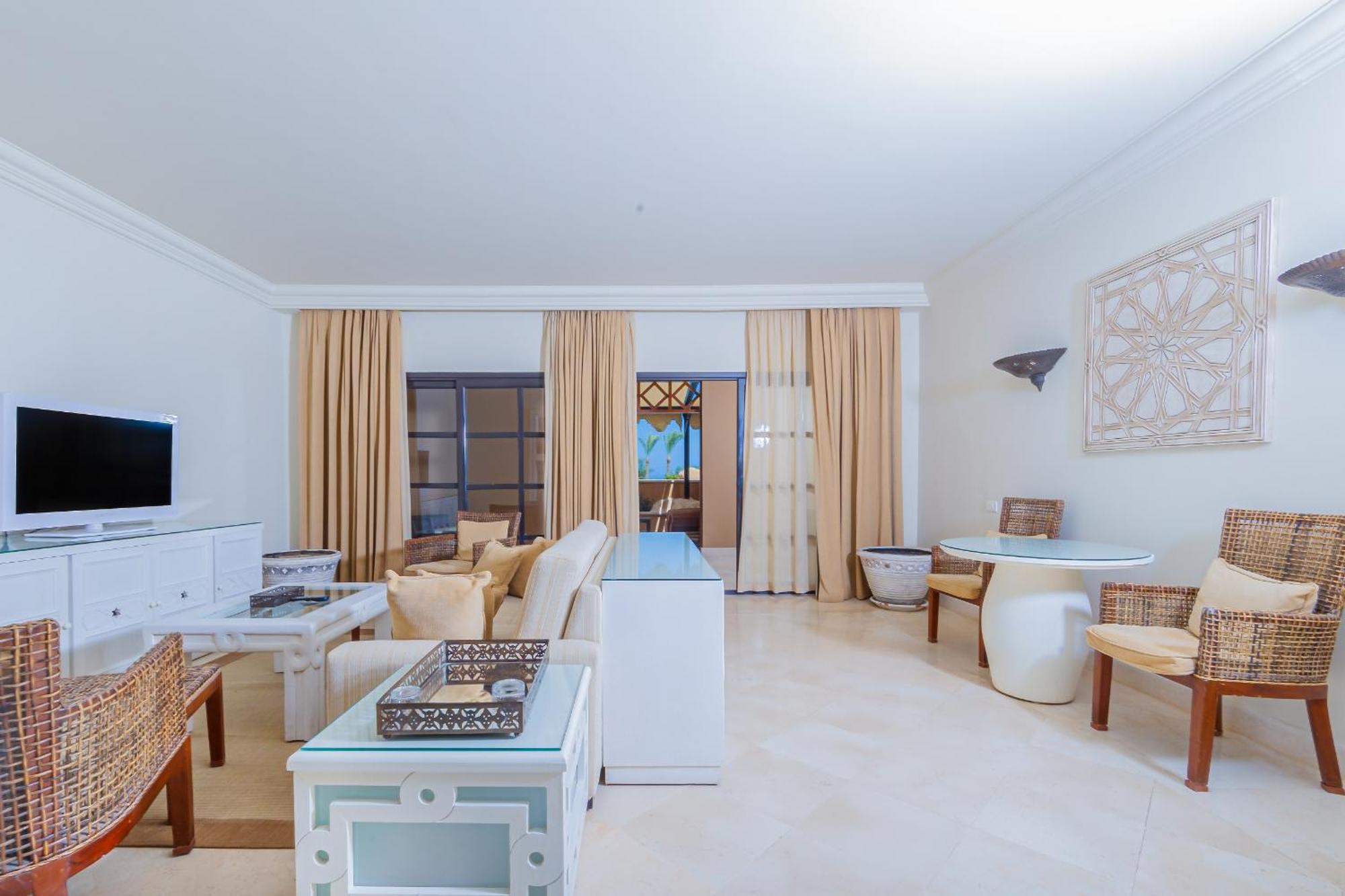 The Makadi Spa Hotel - Couples Only 18 Years Plus Hurghada Ngoại thất bức ảnh Suite at the hotel
